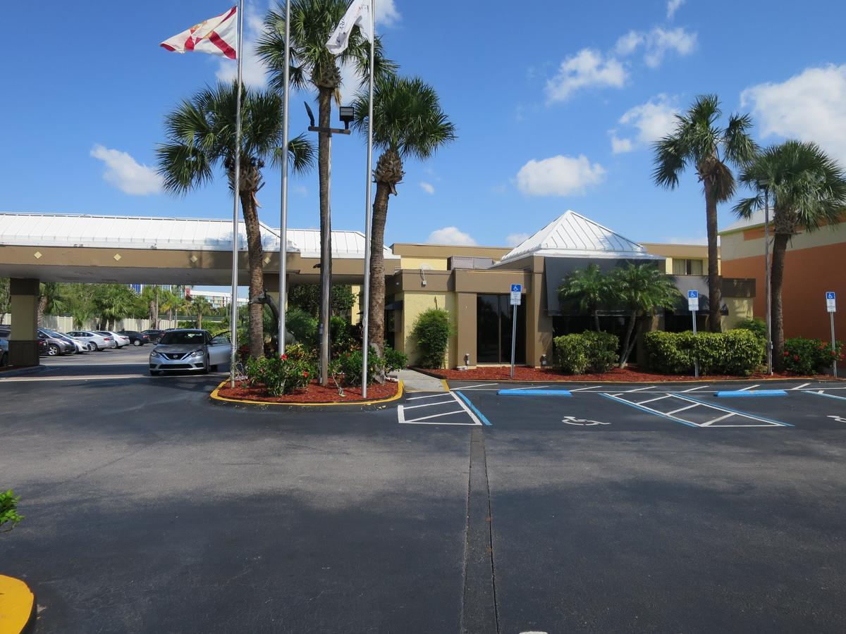 Floridian Express International Drive Hotel Orlando Exterior photo